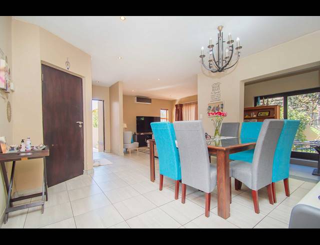 3 BEDROOM HOUSE FOR SALE IN NORTH RIDING